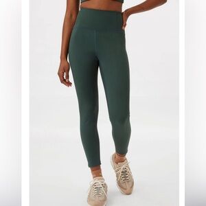 NWT Moss High Rise legging by Girlfriend Collective